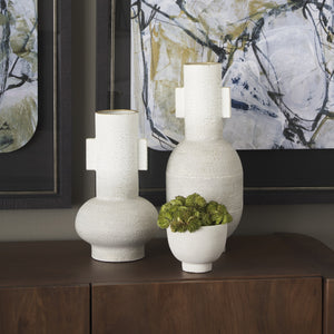 Torres Small Textured Off White w/ Gold Metal Vase