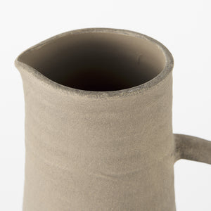 Garand Medium 15H Two-Toned Black/Natural Ceramic Jug