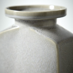 Santorini Vase in Oyster Silver