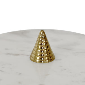 ROUND SIDE TABLE WITH CONICAL COILED BRASS BASE AND WHITE MARBLE TOP