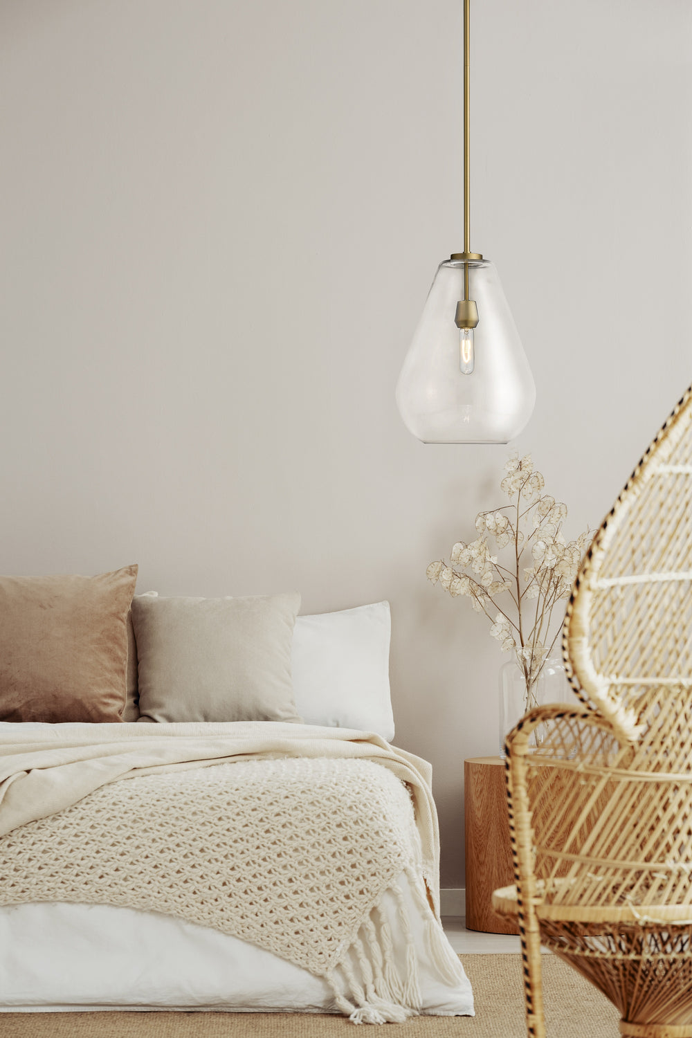 Ayra 1 Light Pendant in Olde Brass Finish
