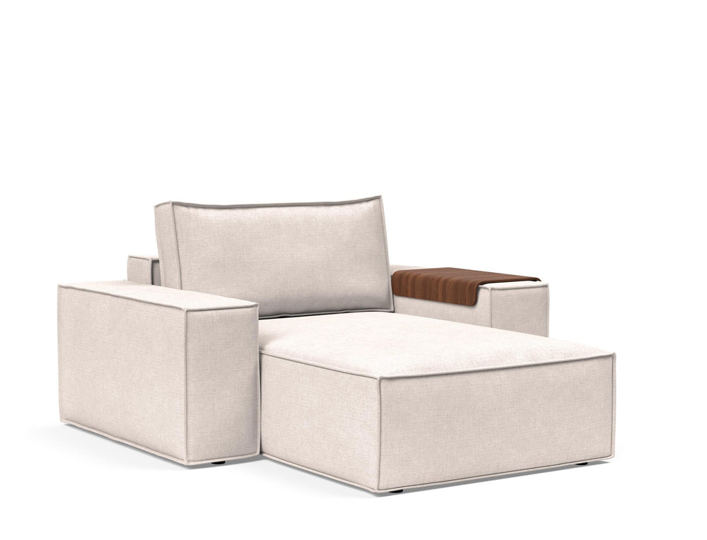 NEWILLA LOUNGER CHAIR W/WIDE ARM RESTS, 39"X61"