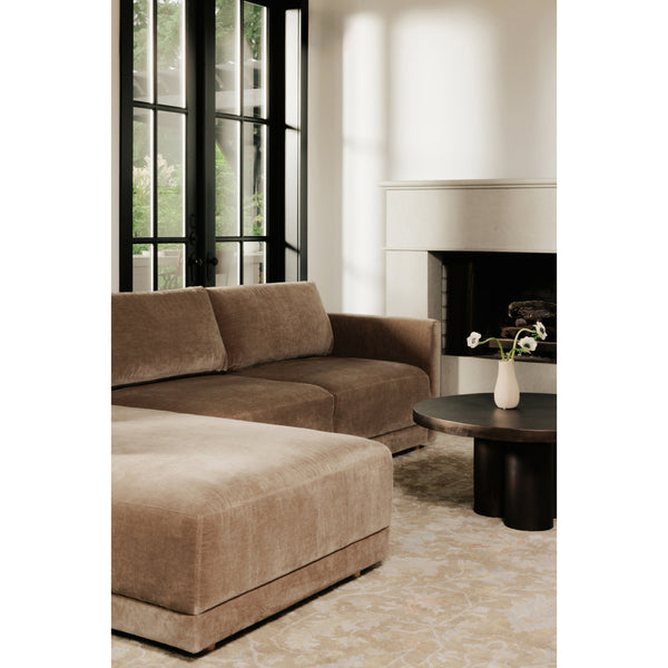 Bryn Sectional Right Camel with Oak Legs