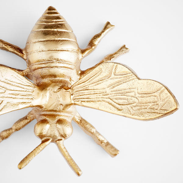 Fluttering Token 2 Sculpt in Gold