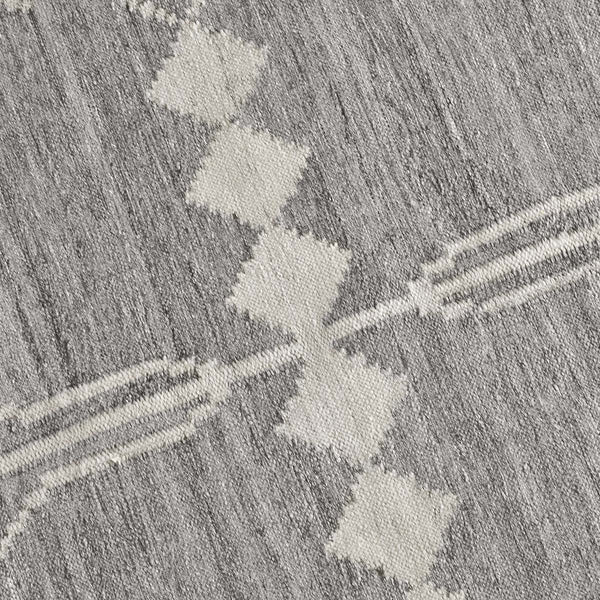 Indoor/Outdoor Oasis Rug 5'x8' - Gray Multi, Geometric Pattern