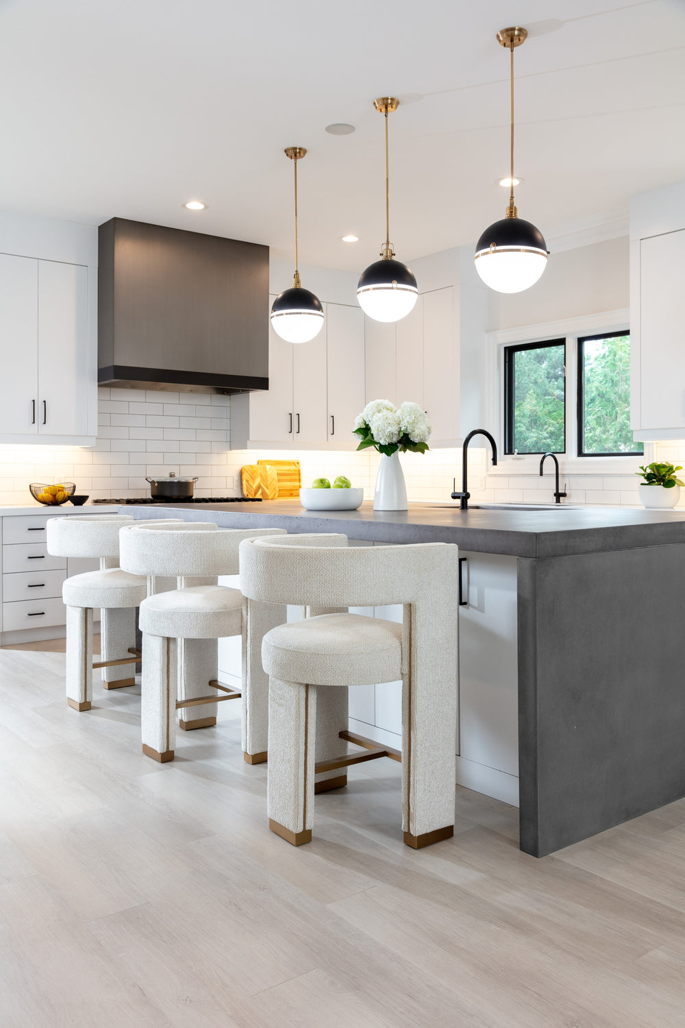 ADAMINA COUNTER STOOL - RHEA LIGHT BARLEY