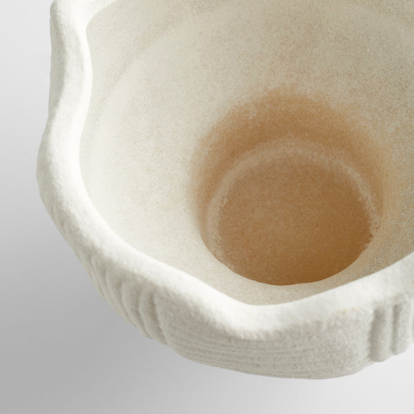 Astraea Vase | White