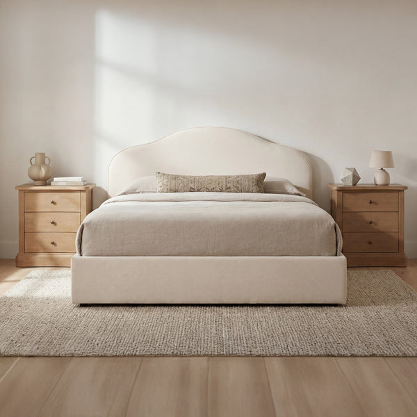 Moe's Maggie King Cream Storage Bed