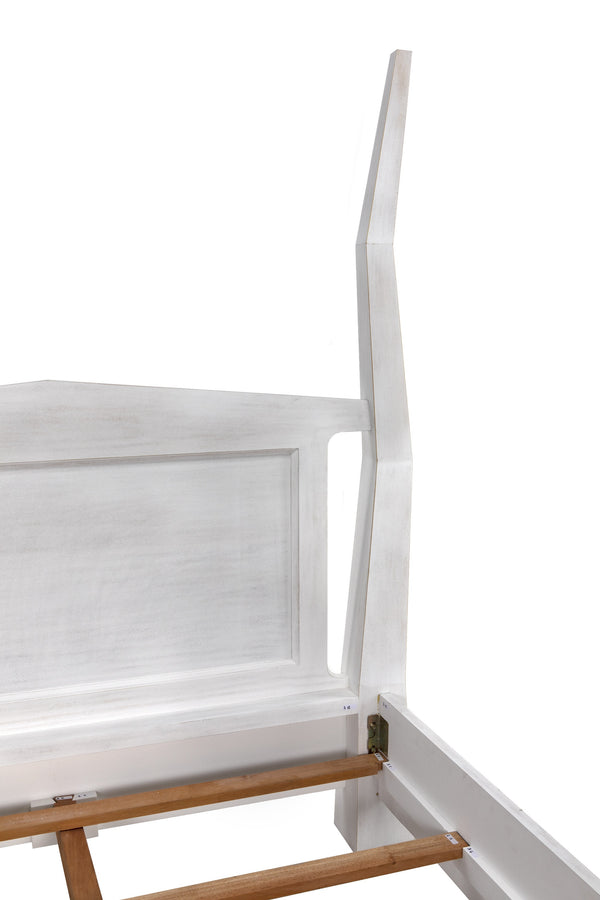 Patras Queen Bed in White Wash Mahogany