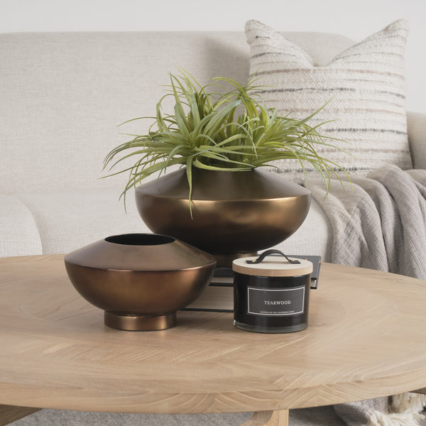 Quiana Large Gold Metal Vase