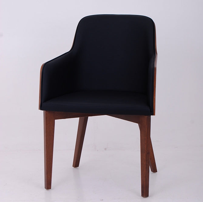 Hudson Arm Plywood/Wb In Black Leather