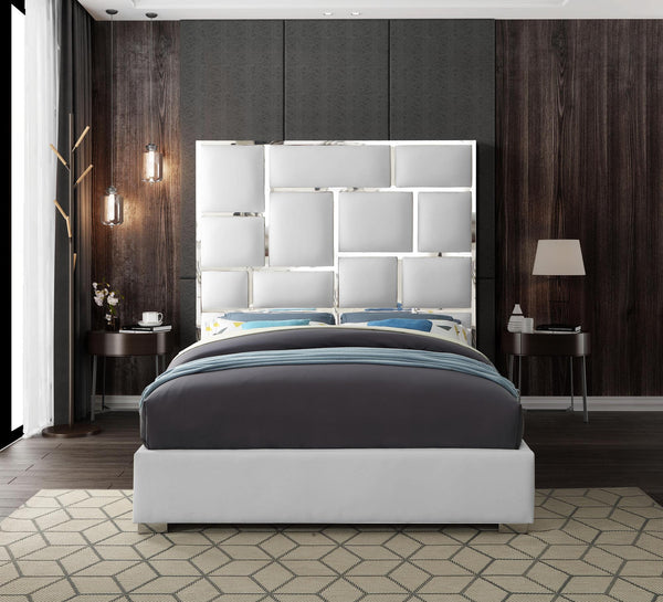 Jan King Bed In White Faux Leather