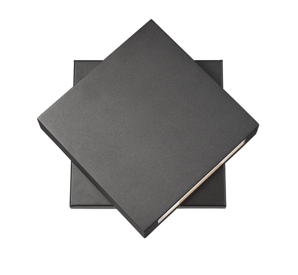 Quadrate 1 Light Outdoor Wall Sconce in Black Finish