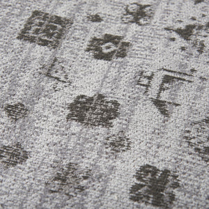 Kaiya  8 x 10 Rug