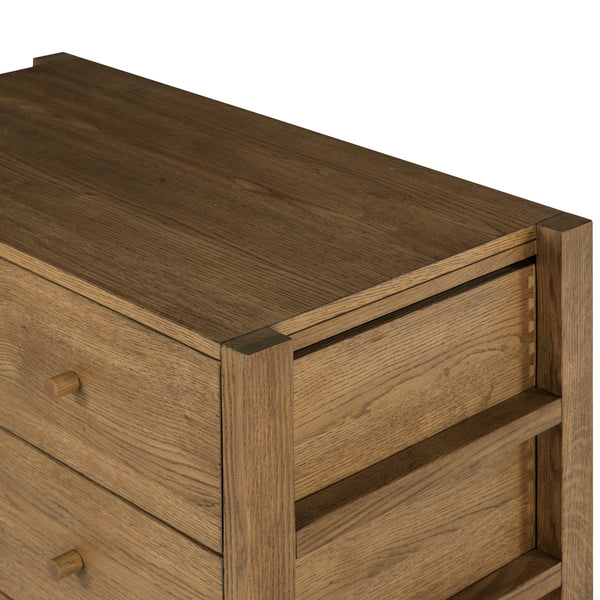 Meadow 5 Drawer Dresser In Tawny Oak