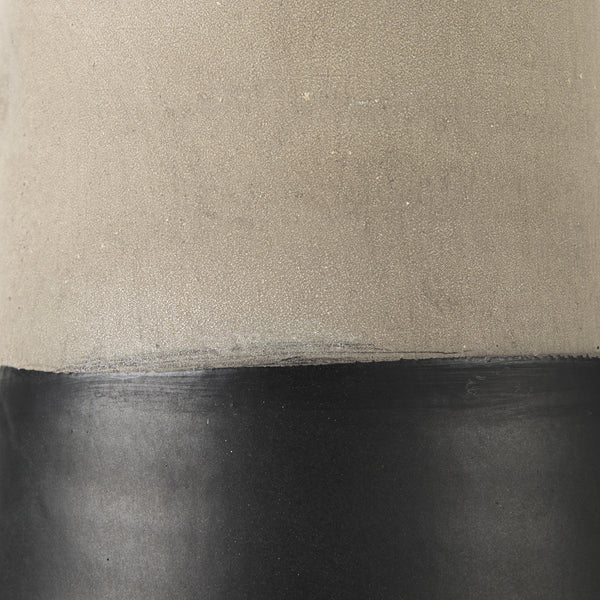 Garand Large 18.8H Two-Toned Black/Natural Ceramic Jug
