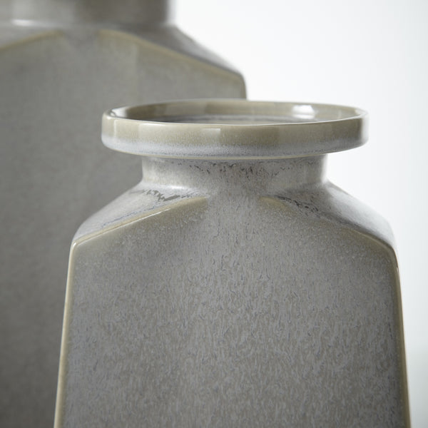 Santorini Vase in Oyster Silver