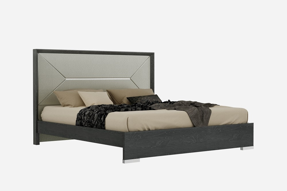 Harris Leone in Queen Size