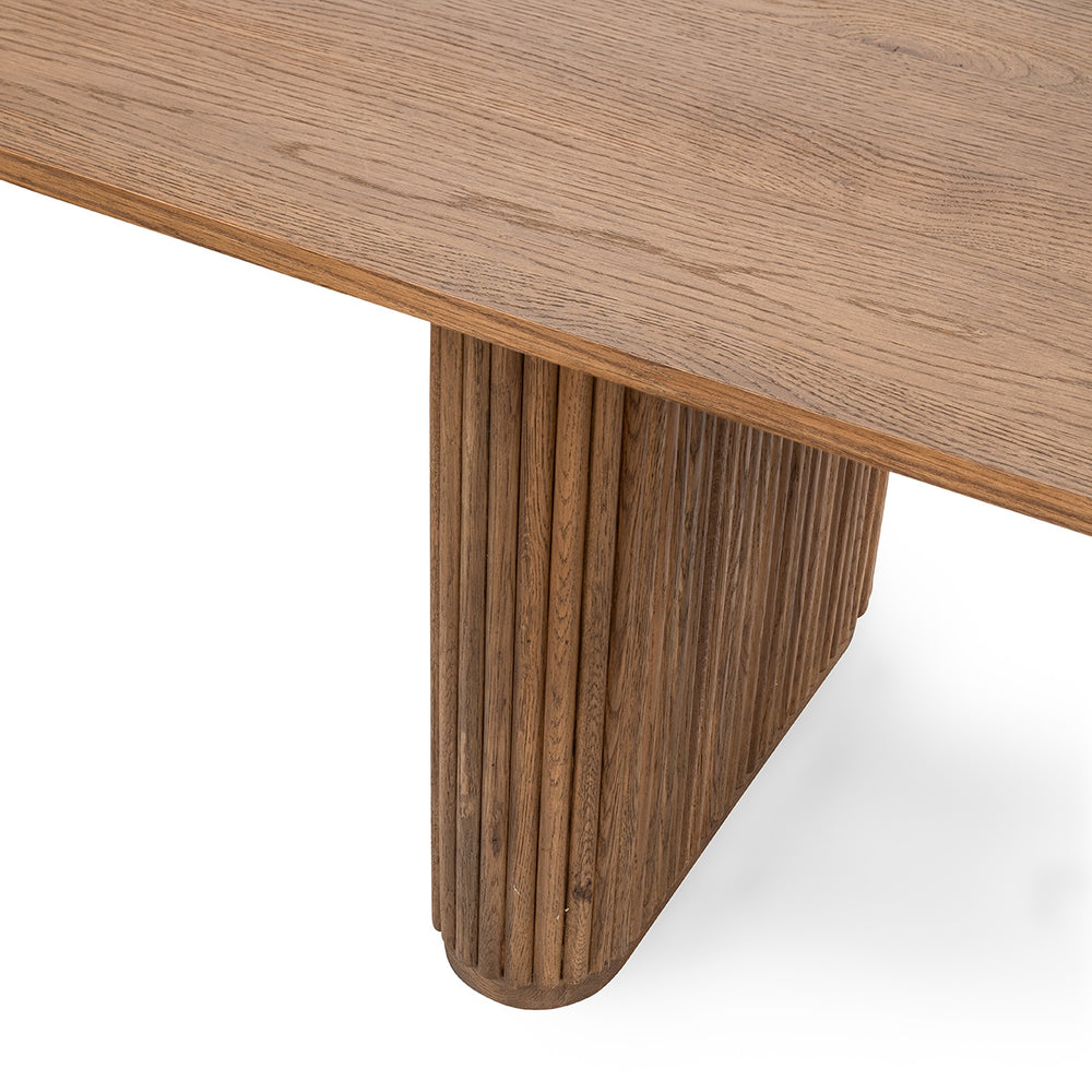 Classic Home Vander Solid Wood Dining Table in Oak