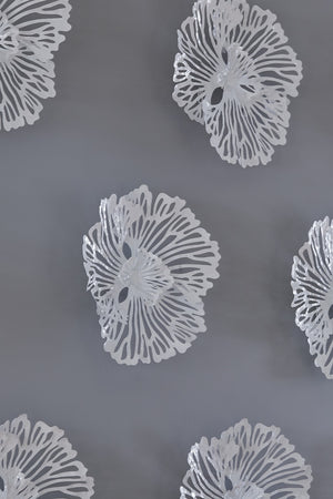 Flower Wall Art, Extra Small, White, Metal