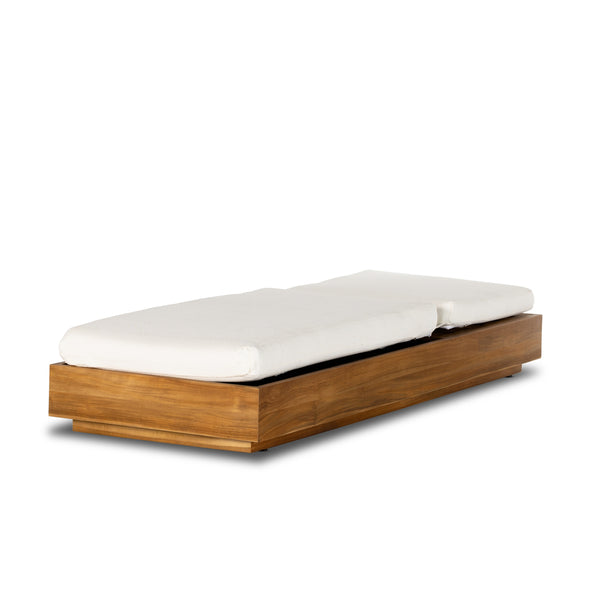 Kinta Outdoor Chaise Lounge In Natural Teak