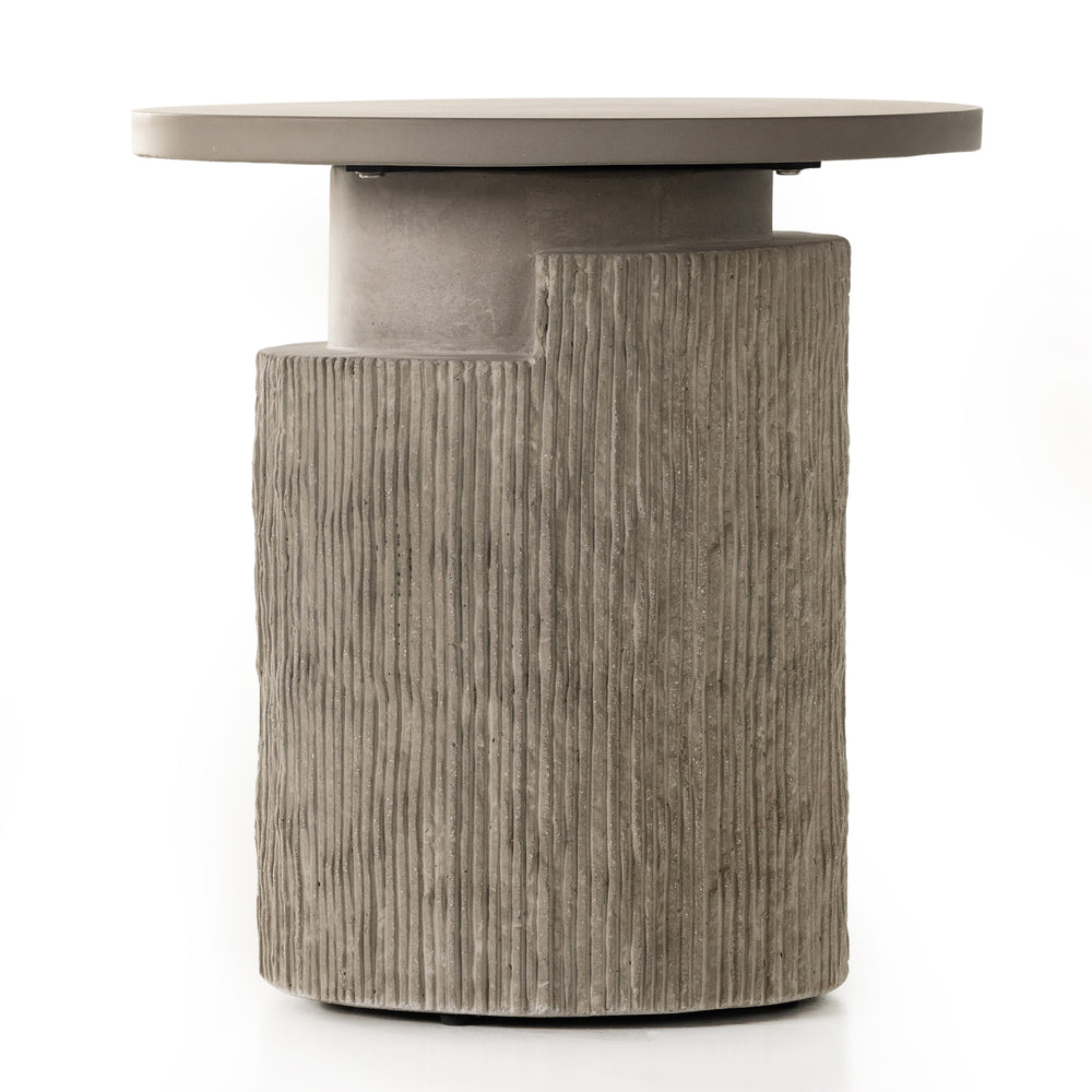 Huron Outdoor End Table In Textured Flint