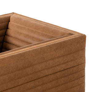 Padma Swivel Chair - Eucapel Cognac