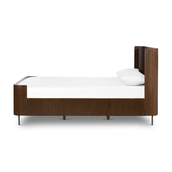 Fletcher Bed In Terra Brown Oak In King