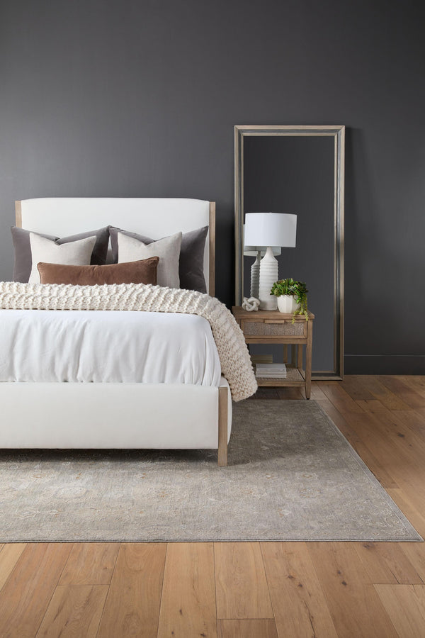 Emmett Standard King Bed