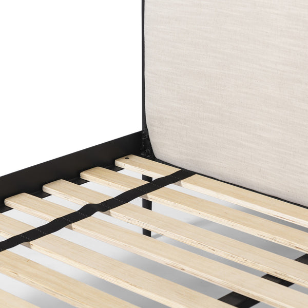 Xander Queen Bed - Savoy Parchment