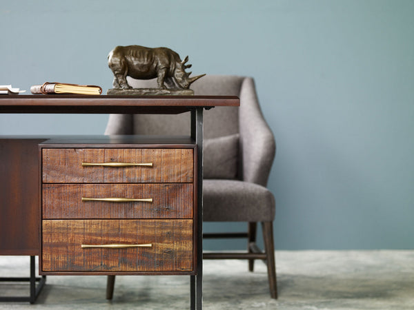 Connor Desk
