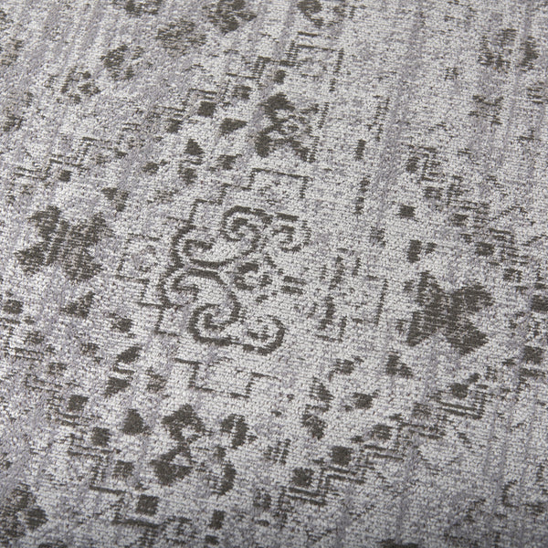 Kaiya  8 x 10 Rug