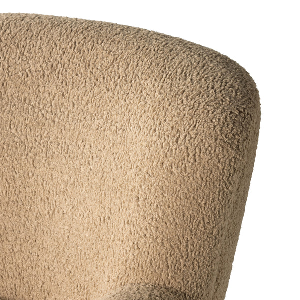 Kadon Swivel Chair In Sheepskin Camel