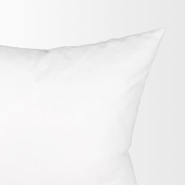 22 x 22 Down pillow insert