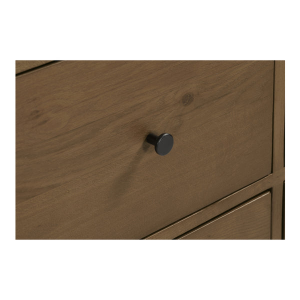 Riley 7-Drawer Dresser in Oak