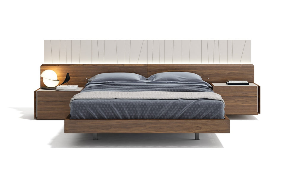 Mackenzie Queen Size Bed in Walnut