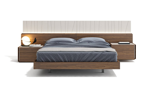 Mackenzie Queen Size Bed in Walnut