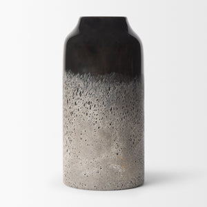 Emu Short Black w/ Gray Vase