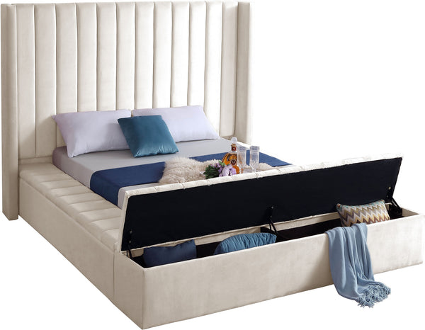 Joanne Full Bed In Cream Velvet