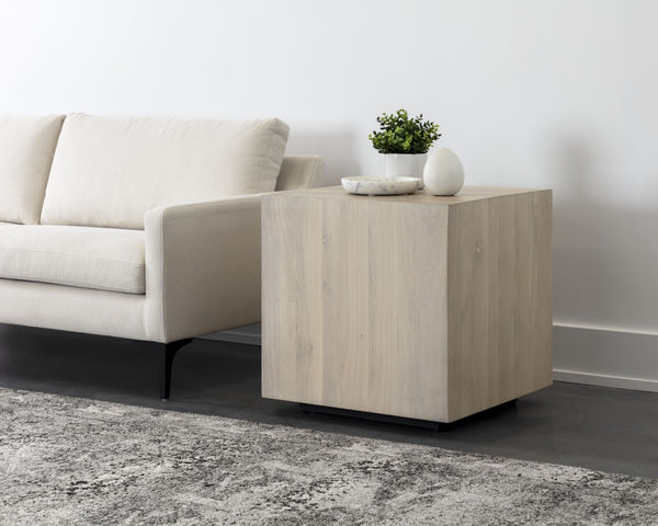 FREZCO SIDE TABLE - LIGHT OAK