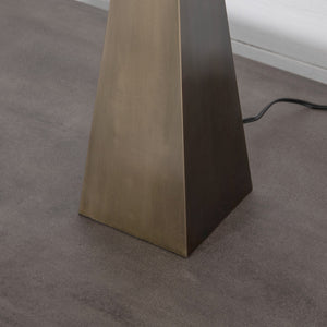 Leander Table Lamp In Brass