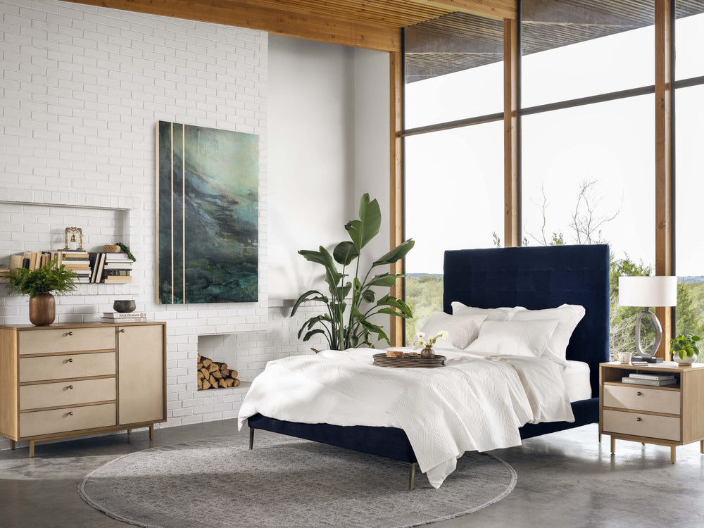 Places That Pull I By Lesley Frenz