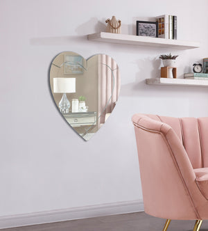Kristopher Mirror