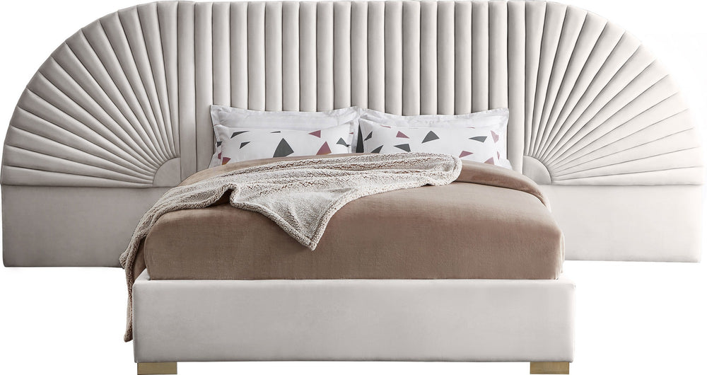 Diana Queen Bed In Cream Velvet