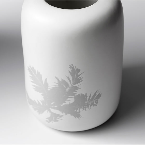 Azraa Vase in White