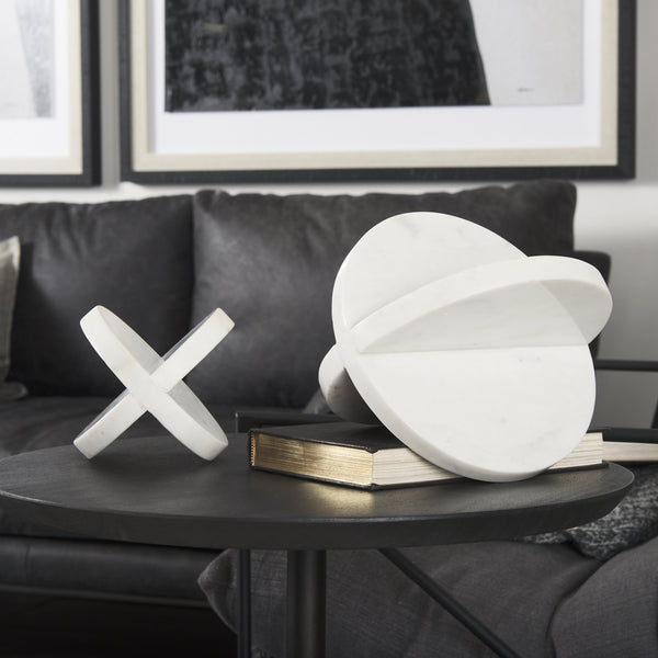 Sophia 6.0"L x 6.0"W x 6.0"H Small Marble Ornament