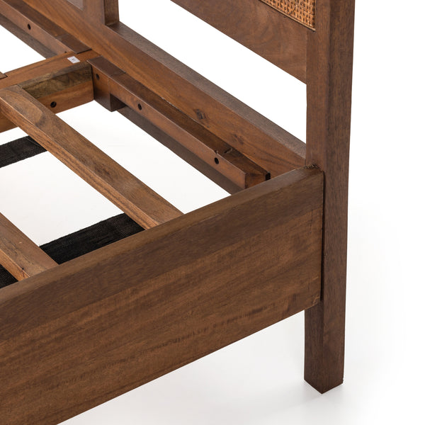 Sydney Bed In Brown Wash In Twin