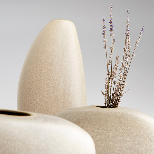 Pebble Vase in Olive Glaze