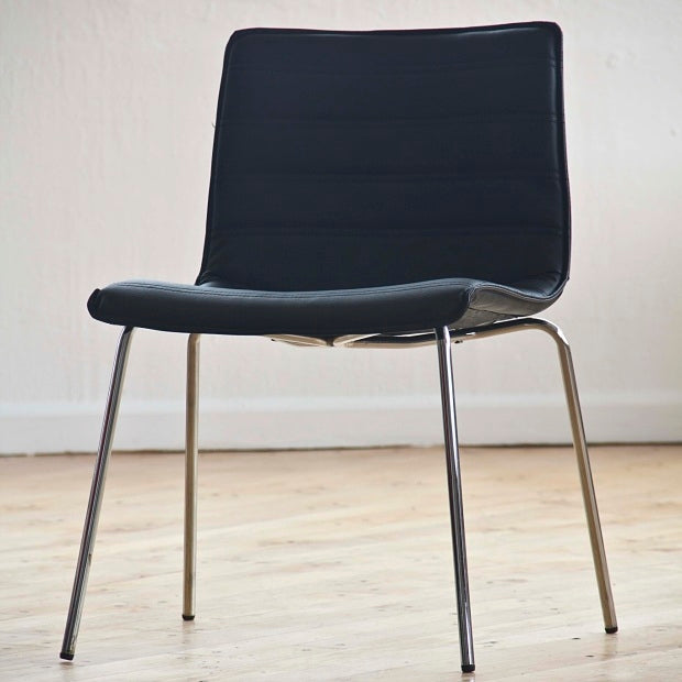 bowery chair in leather