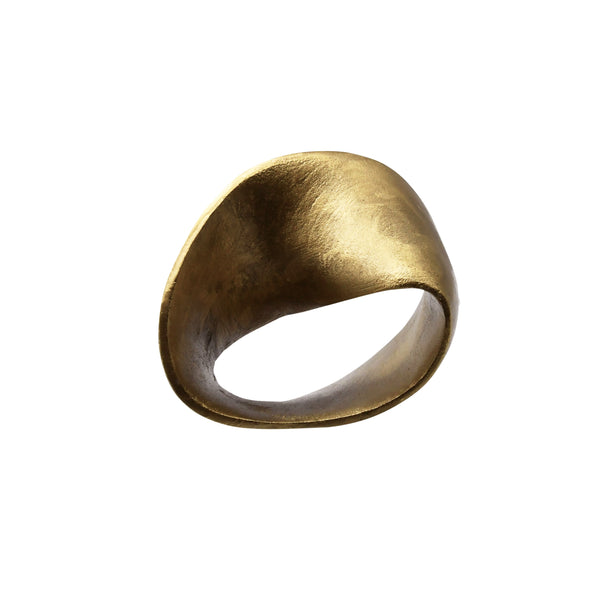 SMALL ABSTRACT METAL SCULTPTURE IN TEXTURED BRASS